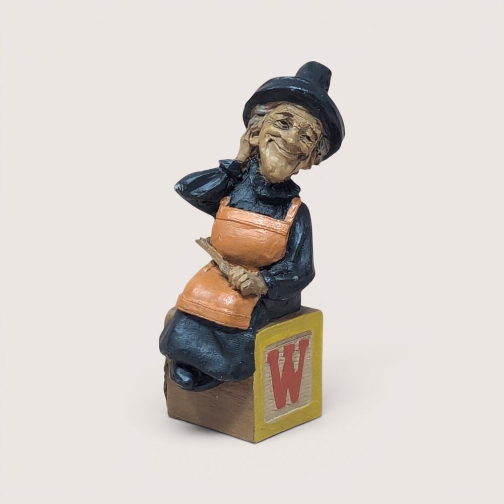 1994 Tom Clark Wanda Signed Witch Block Figurine